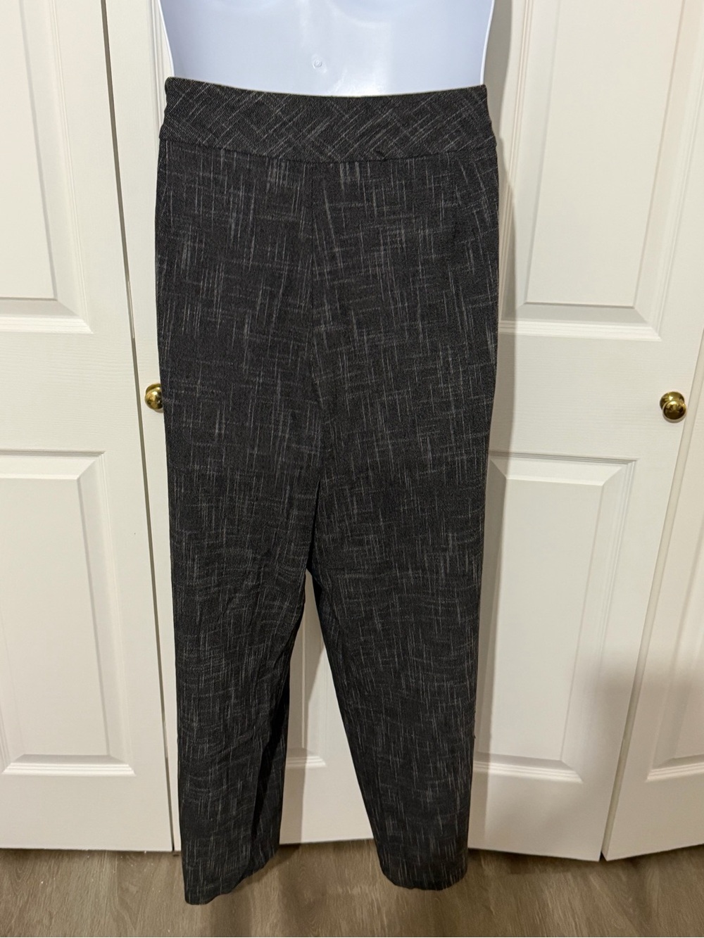 Women's Charcoal Patterned Pull-On Pants 24wr